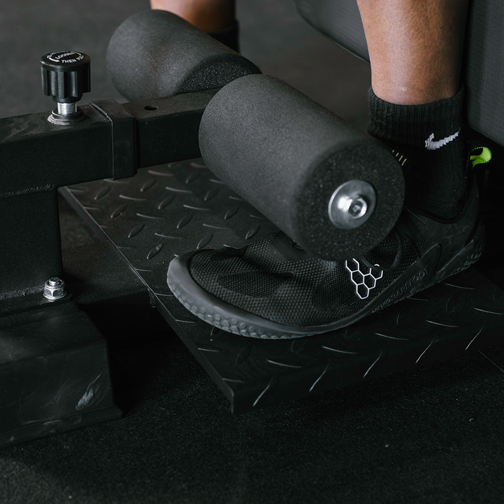 Sissy Squat Machine