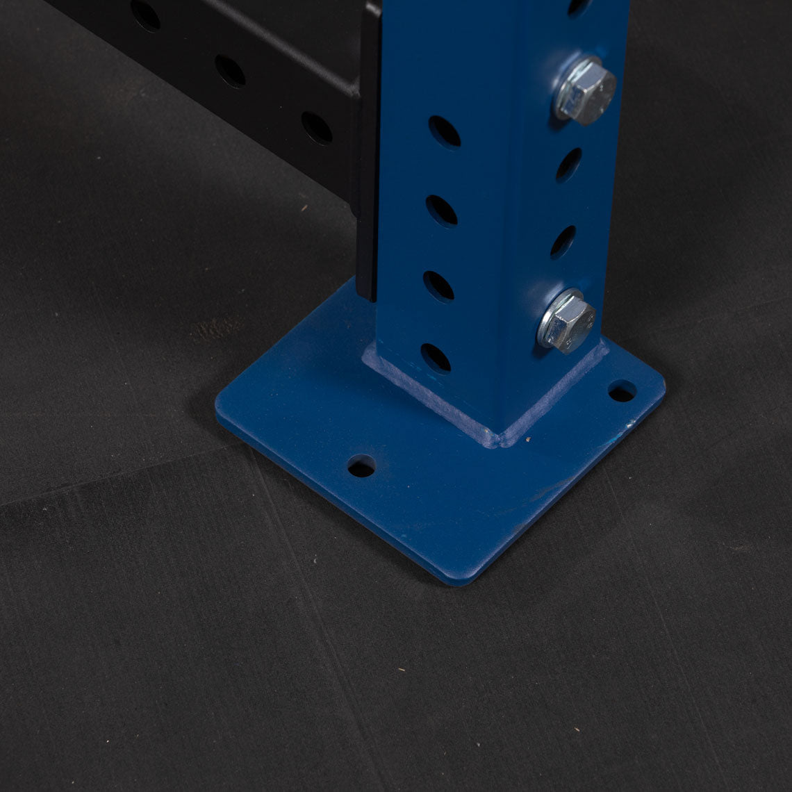 X-3 Series Bolt Down Power Rack