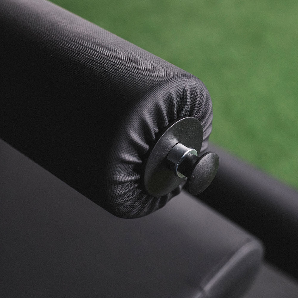 Leg Extension & Hamstring Curl Machine