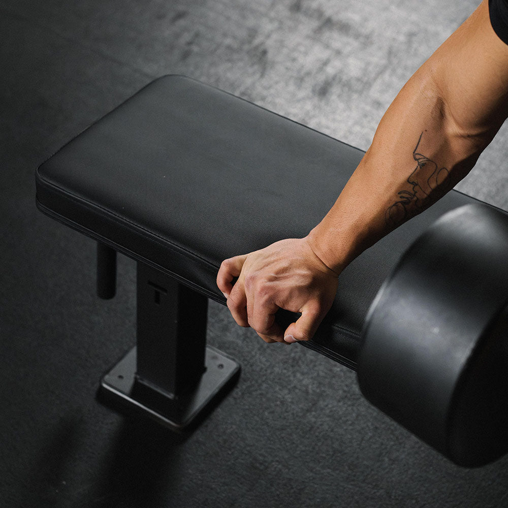 Elite Series Single Post Flat Bench