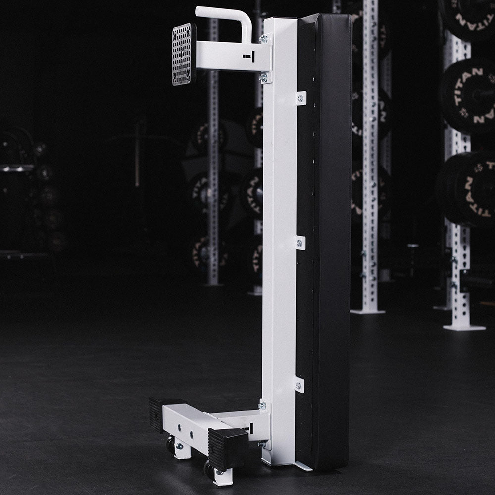 TITAN Series Single Post Flat Bench